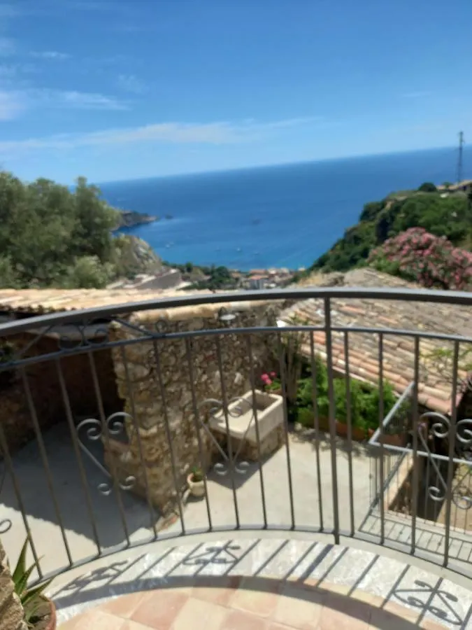Сasa de vacaciones casa da Daniela Villa Taormina Italia